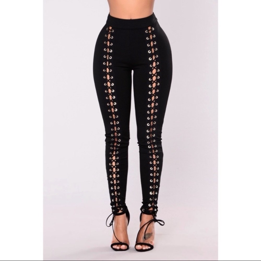 Fashion Nova “Lace by Lace” Pants NWT